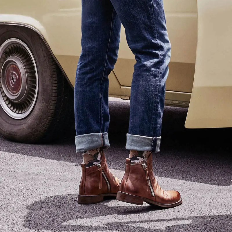 Grant Hale Leather Chelsea Boots