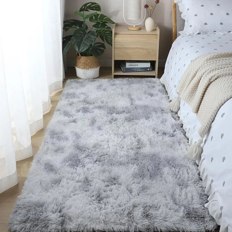 Warm Plush Bedroom Carpet - Soft Bedside Rug